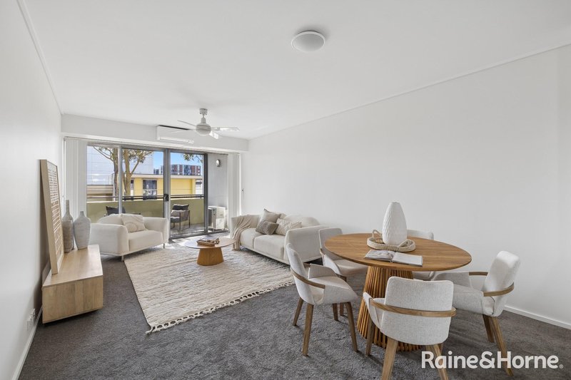 Photo - 102/47 Main Street, Rouse Hill NSW 2155 - Image 2