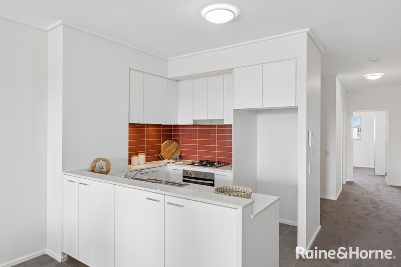 Photo - 102/47 Main Street, Rouse Hill NSW 2155 - Image 4
