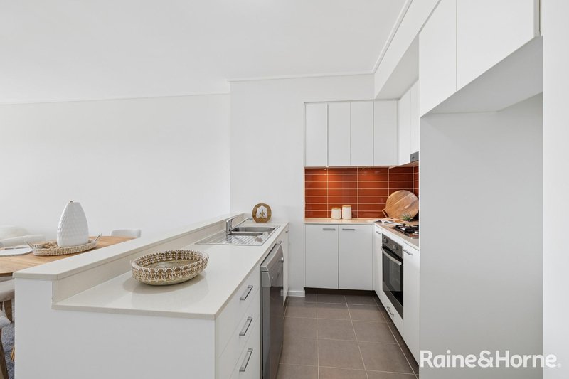 Photo - 102/47 Main Street, Rouse Hill NSW 2155 - Image 5
