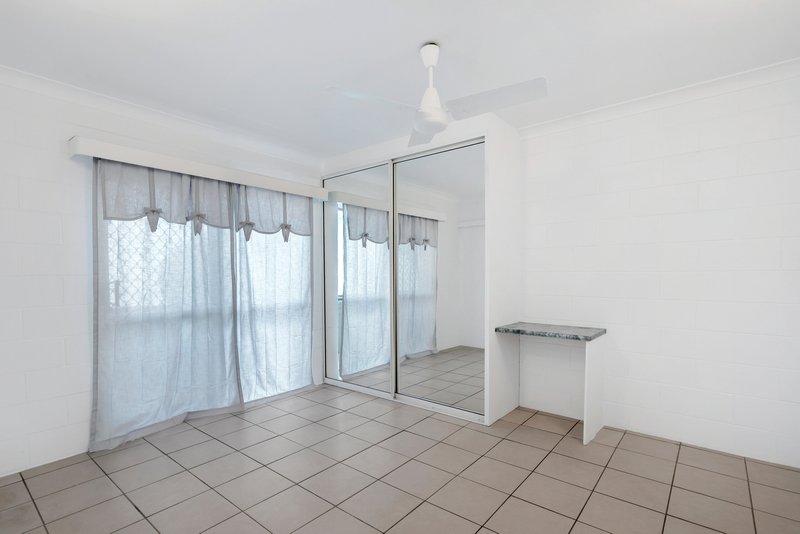 Photo - 10/248 Sheridan Street, Cairns North QLD 4870 - Image 5