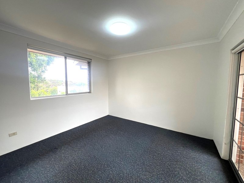 Photo - 10/25 Bass Road, Earlwood NSW 2206 - Image 5