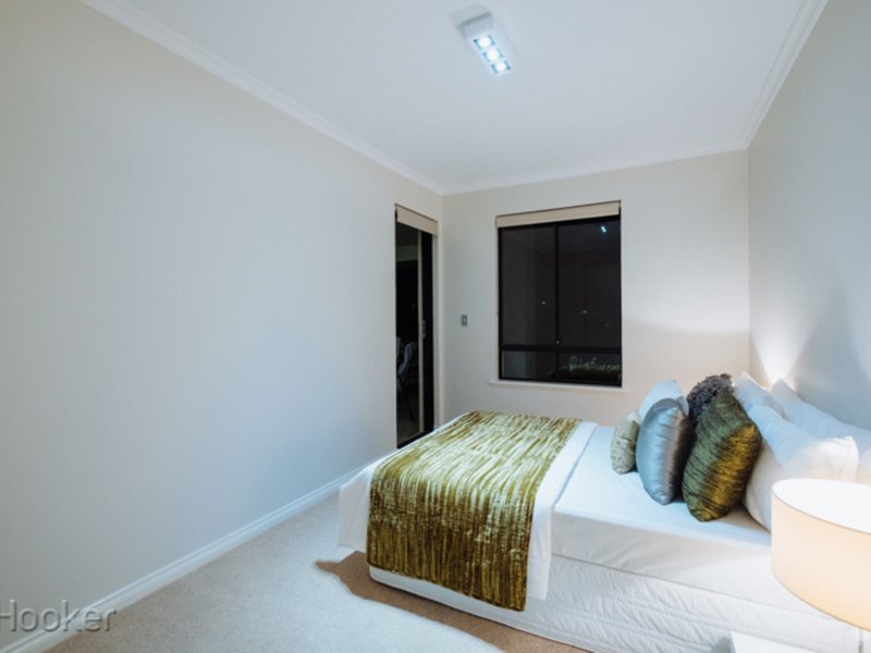 Photo - 10/25 Haig Park Circle, East Perth WA 6004 - Image 23