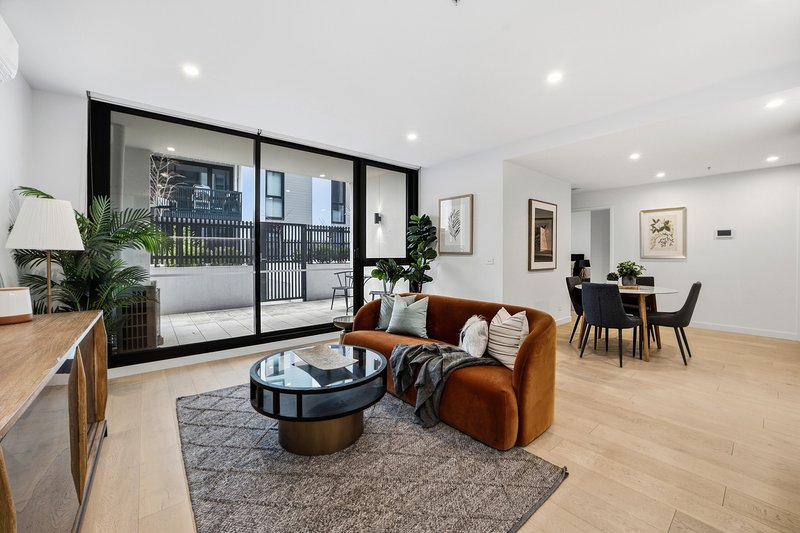 Photo - 102/51 Davison Street, Richmond VIC 3121 - Image 1