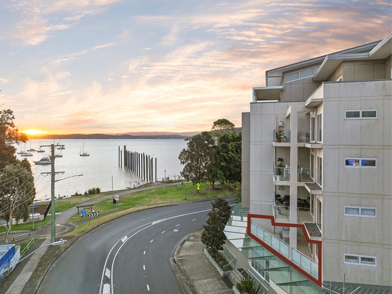 102/58 Brooks Parade, Belmont NSW 2280