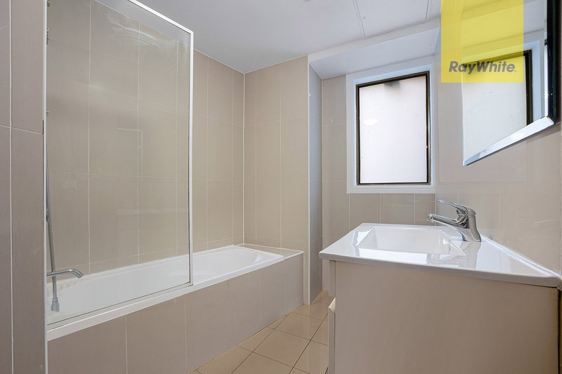 Photo - 102/6-10 Charles Street, Parramatta NSW 2150 - Image 7