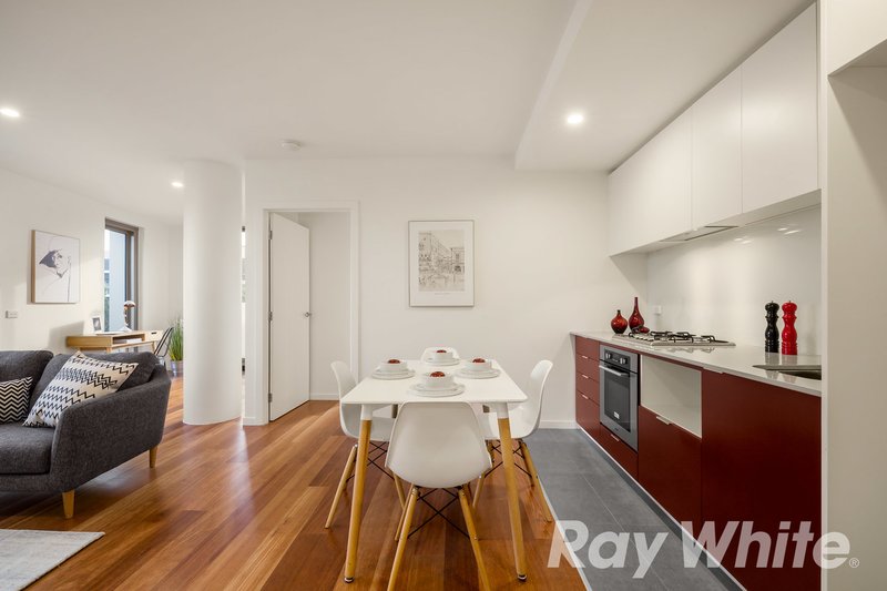 Photo - 102/6-8 Wellington Road, Box Hill VIC 3128 - Image 3