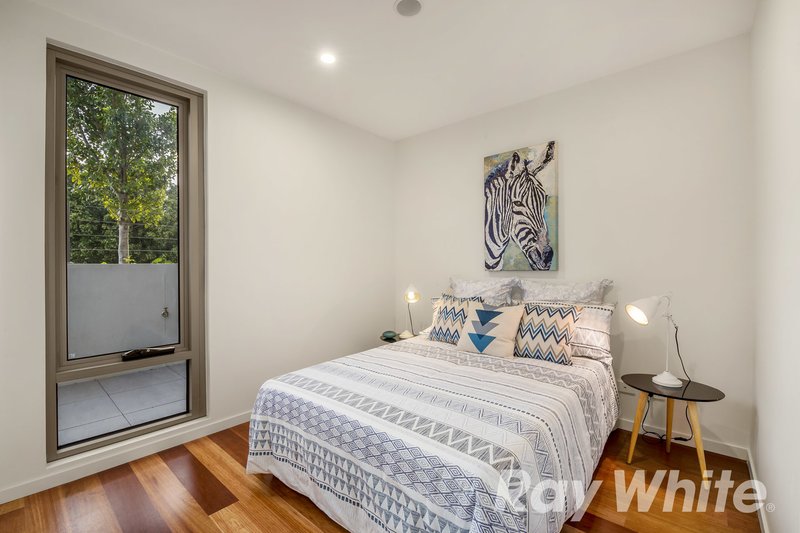 Photo - 102/6-8 Wellington Road, Box Hill VIC 3128 - Image 6