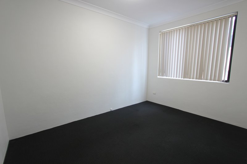 Photo - 10/26 Charles Street, Liverpool NSW 2170 - Image 5