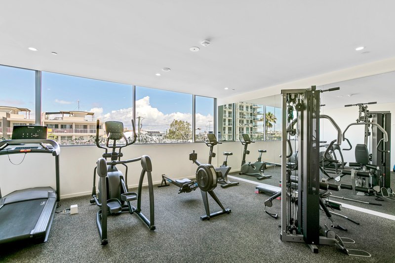 Photo - 102/67-71 Sixth Avenue, Maroochydore QLD 4558 - Image 11