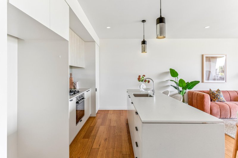 Photo - 102/69 Troubridge Drive, West Lakes SA 5021 - Image 5