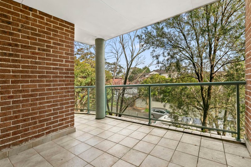 Photo - 10/27-28 Parkside Lane, Westmead NSW 2145 - Image 3