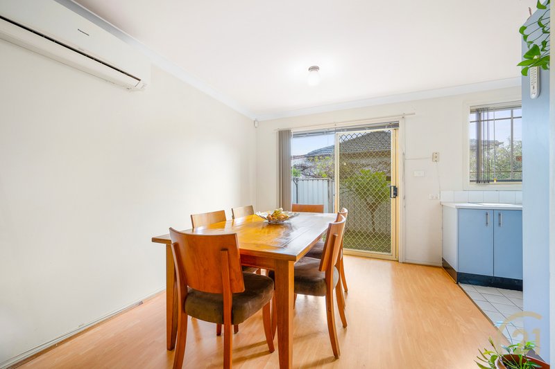 Photo - 10/27-29 Eton Street, Smithfield NSW 2164 - Image 4