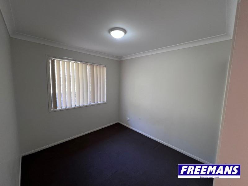 Photo - 10/27-29 James Street, Kingaroy QLD 4610 - Image 11