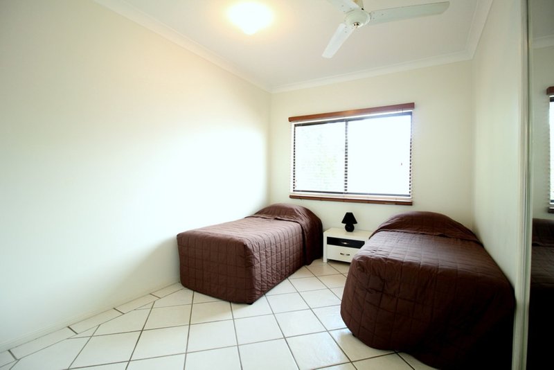 Photo - 10/27 South Esplanade, Bongaree QLD 4507 - Image 10