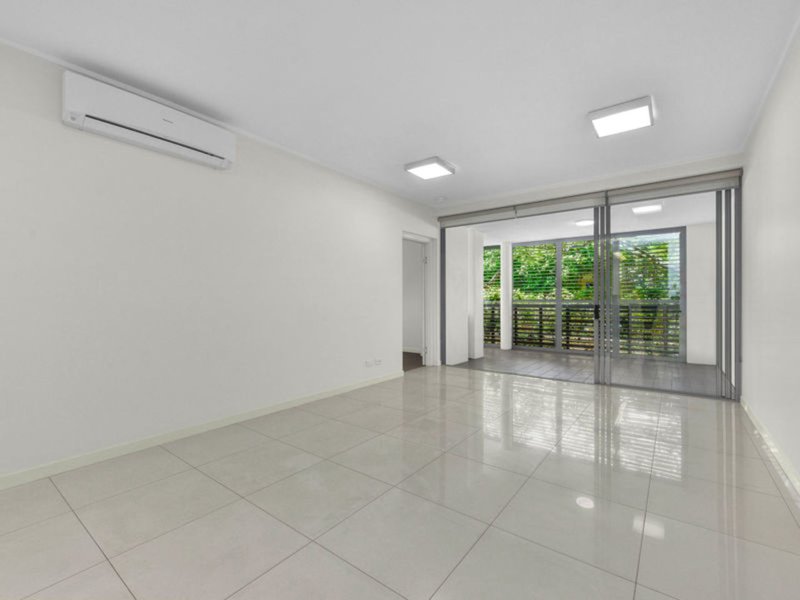 Photo - 102/71 Beeston St , Teneriffe QLD 4005 - Image 2