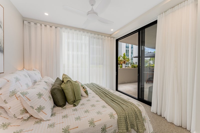 Photo - 102/71 Landsborough Avenue, Scarborough QLD 4020 - Image 25