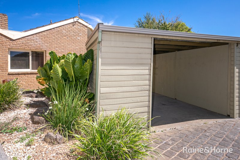 Photo - 10/28-30 Darbyshire Street, Sunbury VIC 3429 - Image 12