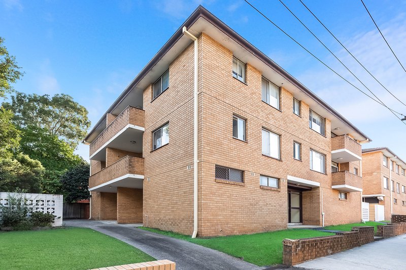 Photo - 10/28 Beresford Road, Strathfield NSW 2135 - Image 8