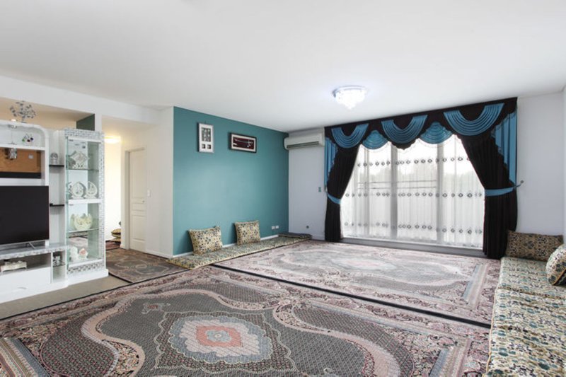 Photo - 10/28 Brickworks Drive, Merrylands NSW 2160 - Image 2