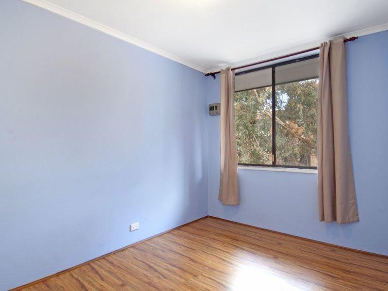 Photo - 10/28 Springvale Drive, Hawker ACT 2614 - Image 6