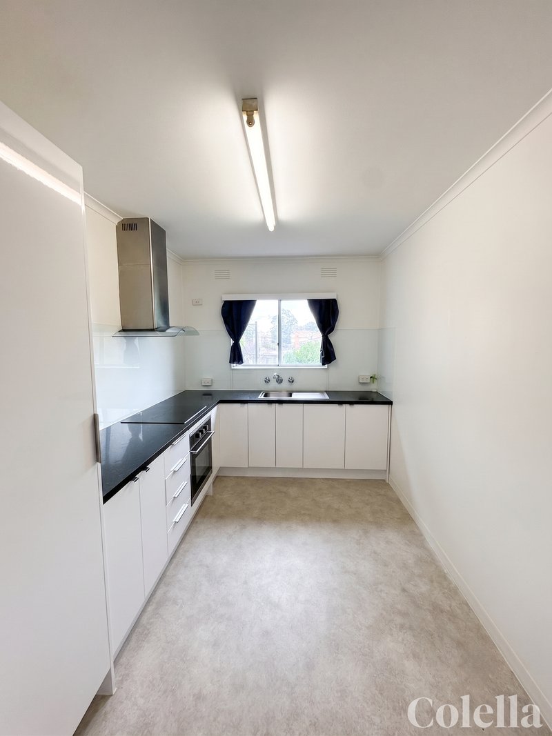 Photo - 10/29 Graham Road, Highett VIC 3190 - Image 4