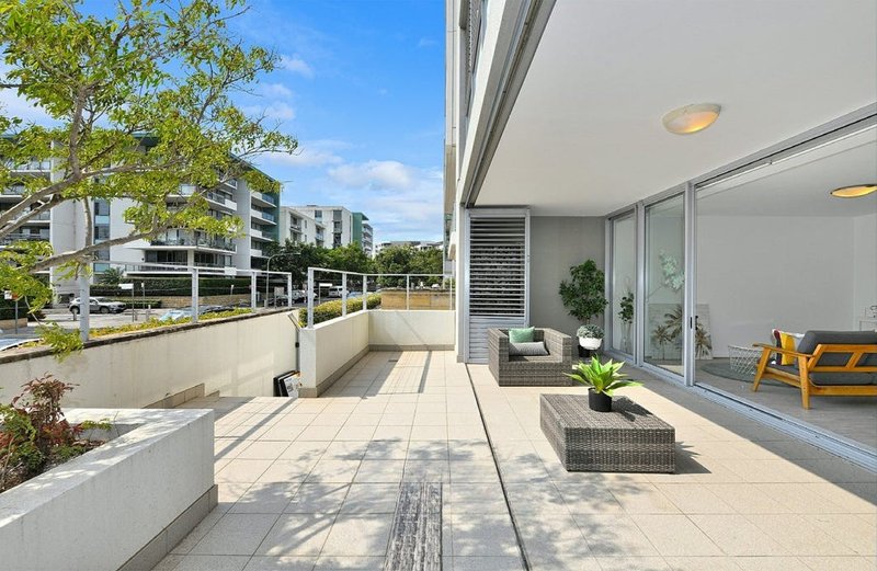 Photo - 102/9 Shoreline Drive, Rhodes NSW 2138 - Image 1