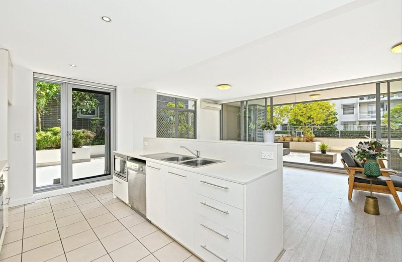 Photo - 102/9 Shoreline Drive, Rhodes NSW 2138 - Image 2