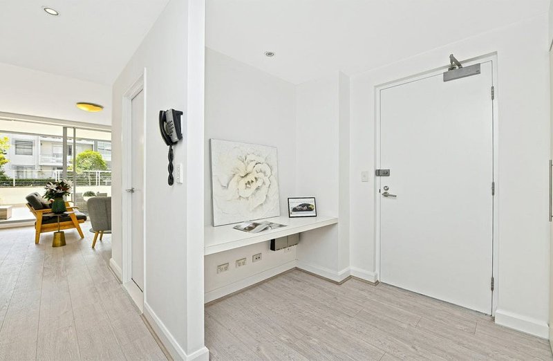 Photo - 102/9 Shoreline Drive, Rhodes NSW 2138 - Image 6