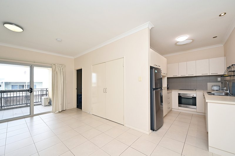 Photo - 10/291 Ocean Keys Boulevard, Clarkson WA 6030 - Image 5