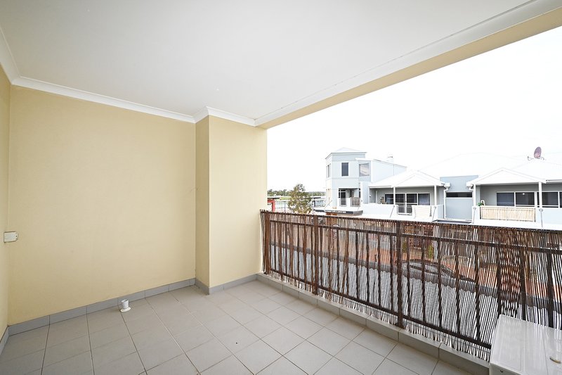 Photo - 10/291 Ocean Keys Boulevard, Clarkson WA 6030 - Image 14