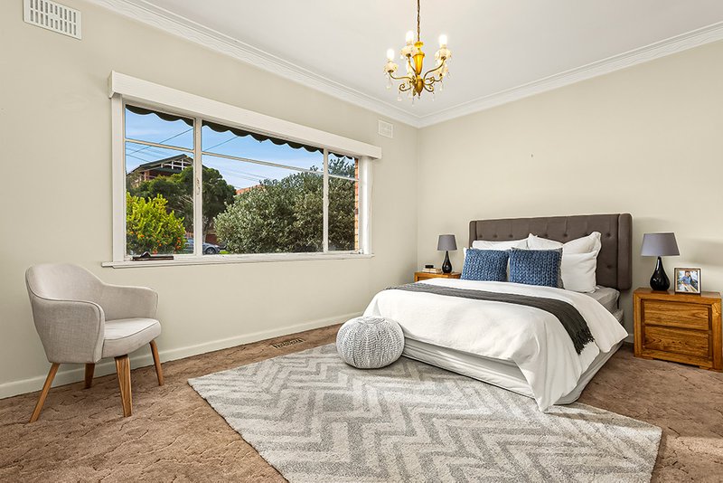 Photo - 102A Collins Street, Thornbury VIC 3071 - Image 2