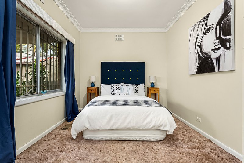 Photo - 102A Collins Street, Thornbury VIC 3071 - Image 5