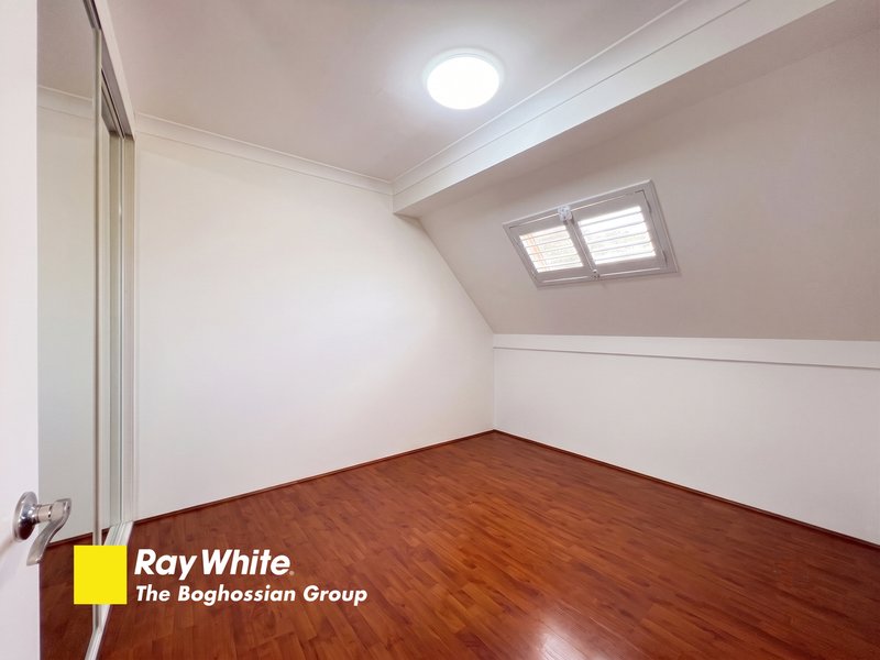 Photo - 10/2A Morotai Avenue, Riverwood NSW 2210 - Image 7