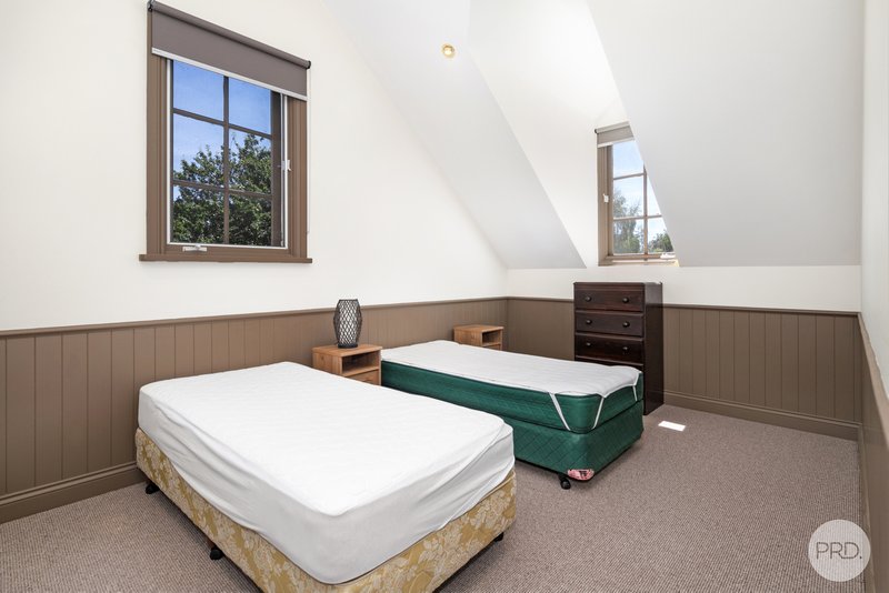 Photo - 102A Somerville Street, Buninyong VIC 3357 - Image 7