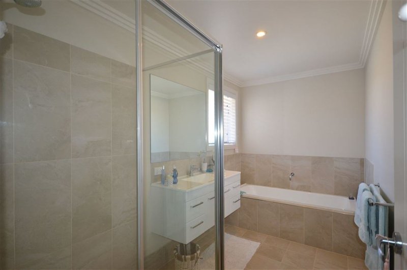 Photo - 10/2a Toorak Court, Port Macquarie NSW 2444 - Image 10