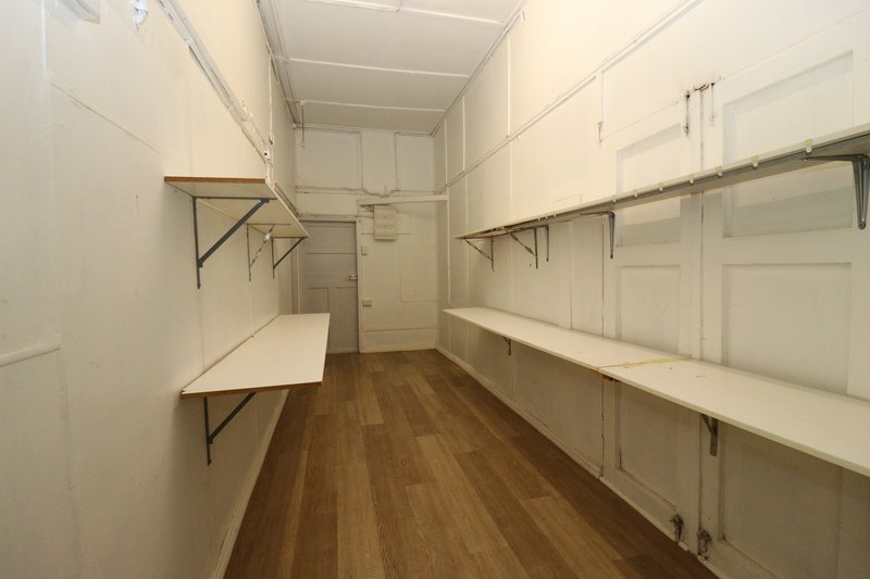 Photo - 102A Victoria Street, St George QLD 4487 - Image 9