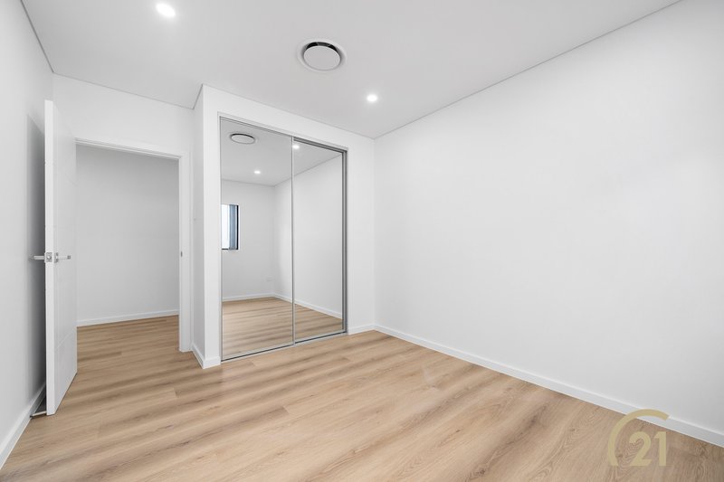 Photo - 102C Polding Street, Smithfield NSW 2164 - Image 11