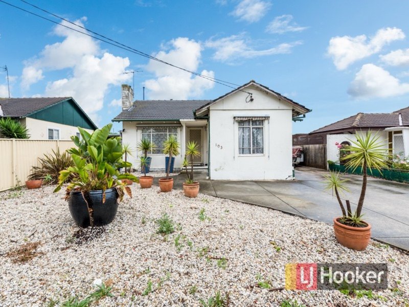 Photo - 103 Ash Street, Doveton VIC 3177 - Image 2