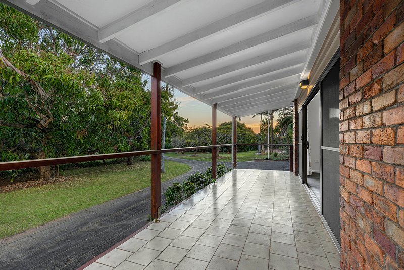 Photo - 103 Bridgeman Road, Bridgeman Downs QLD 4035 - Image 17