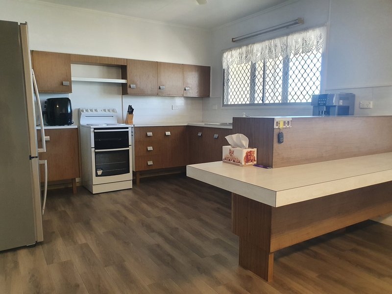 Photo - 103 Cox Street, Ayr QLD 4807 - Image 5