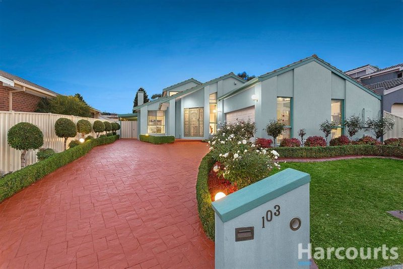 103 Garden Grove Drive, Mill Park VIC 3082