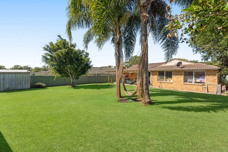 Photo - 103 Gorokan Drive, Lake Haven NSW 2263 - Image 11