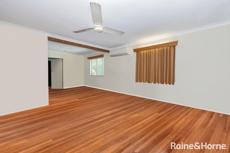 Photo - 103 Hammett Street, Currajong QLD 4812 - Image 2