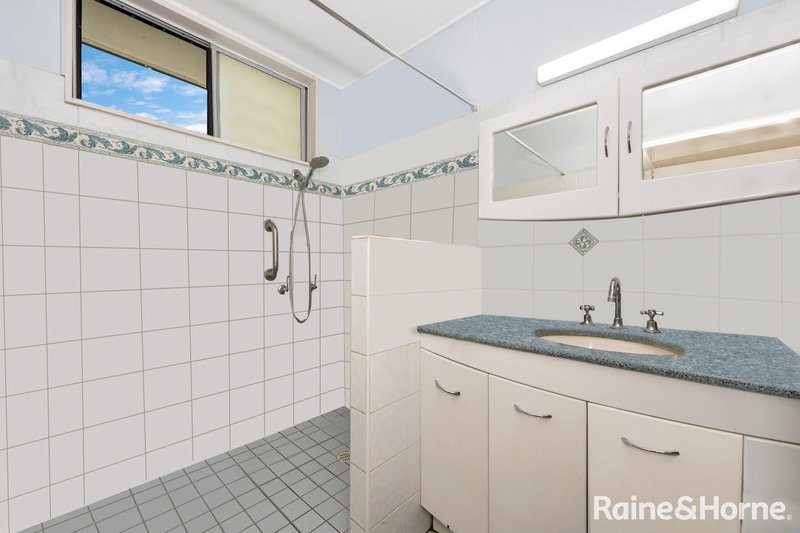 Photo - 103 Hammett Street, Currajong QLD 4812 - Image 8