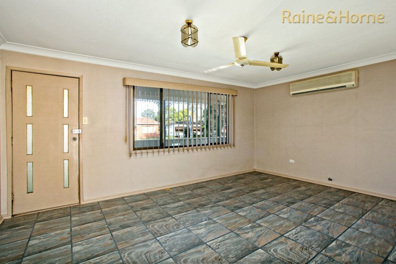 Photo - 103 Irwin Street, Werrington NSW 2747 - Image 6