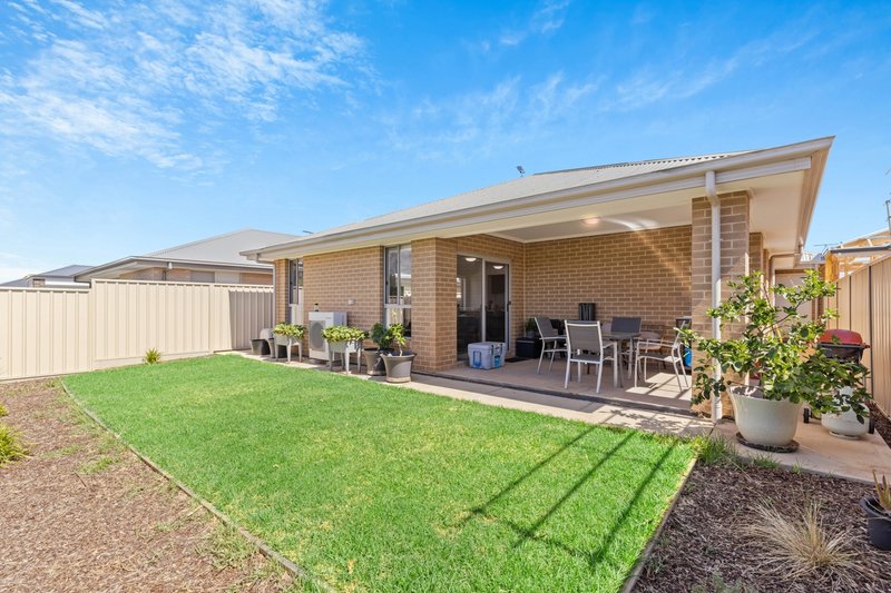 Photo - 103 Keane Avenue, Munno Para West SA 5115 - Image 10