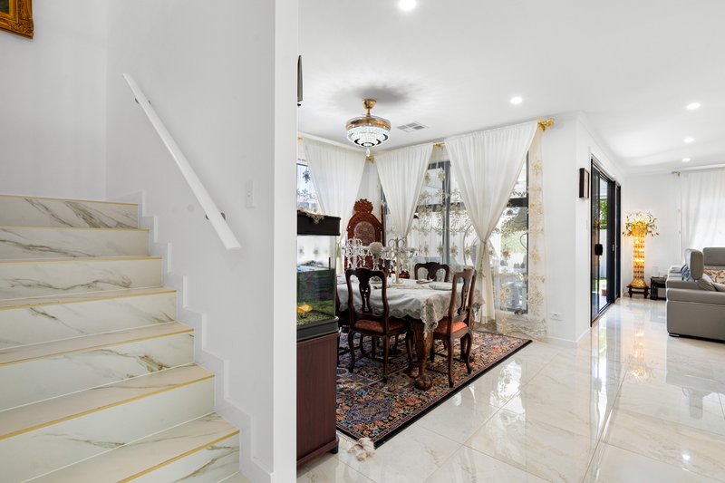 Photo - 103 Lochside Drive, West Lakes SA 5021 - Image 4