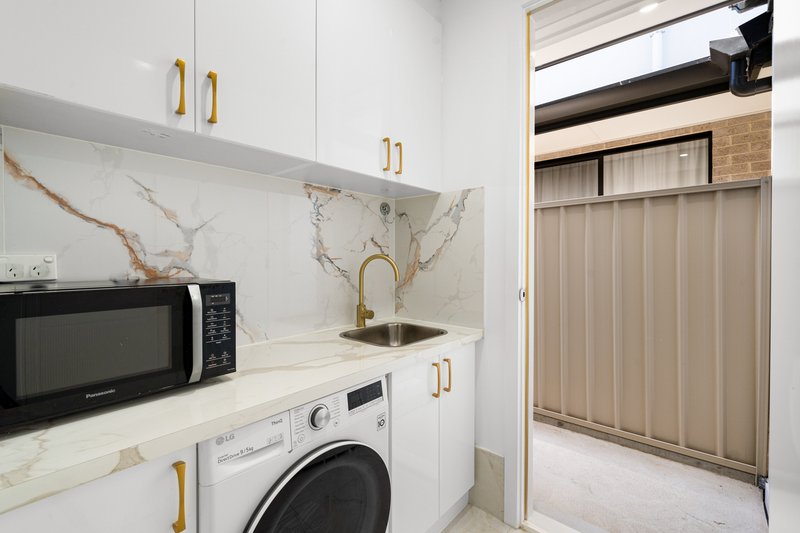 Photo - 103 Lochside Drive, West Lakes SA 5021 - Image 10