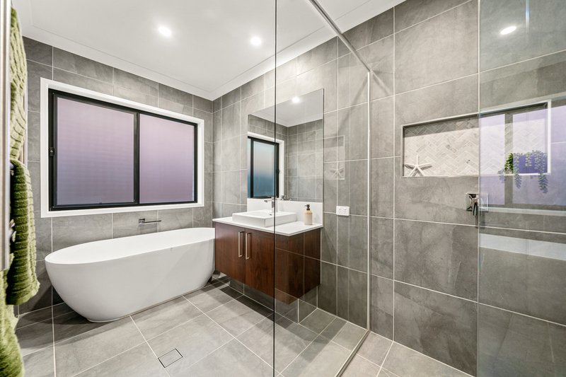 Photo - 103 Ponting Circuit, Pallara QLD 4110 - Image 16