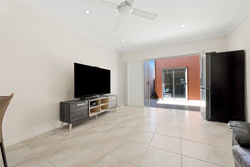 Photo - 103 Prosperity Drive, Birtinya QLD 4575 - Image 5